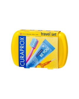 Curaprox Travel Set Πακέτο Στοματικής Υγιεινής Ταξιδίου με Οδοντόκρεμα 10ml, Οδοντόβουρτσα Πτυσσόμενη, Μεσοδόντιο Βουρτσάκι Καθαρισμού & Κουτί Μεταφοράς, 1τεμ.,Κίτρινο
